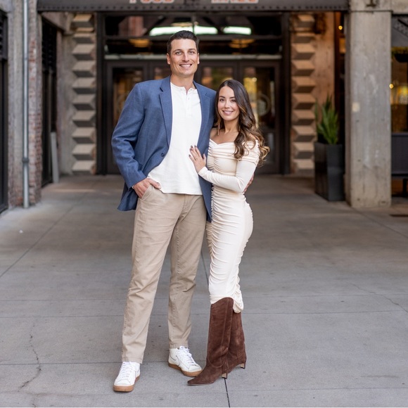 Meet your Posher, Jenna - Picture 2 of 3